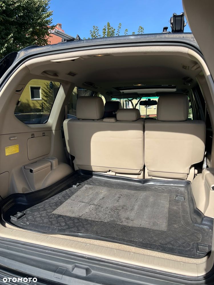 Toyota Land Cruiser LC 3.0 D-4D Sol - 24