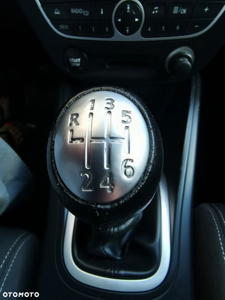 Renault Megane TCe 130 Luxe - 23