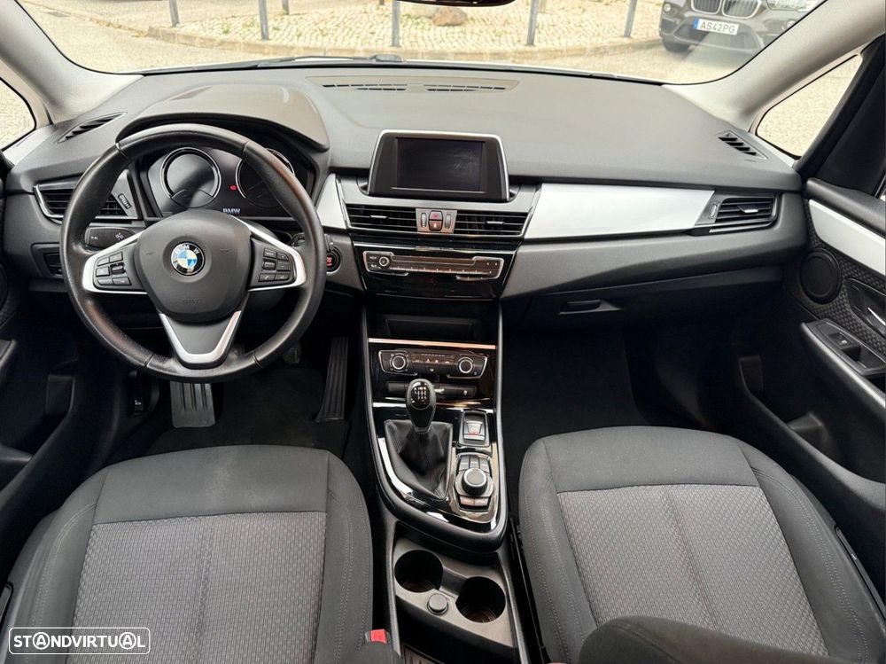 BMW 216 Active Tourer d - 8