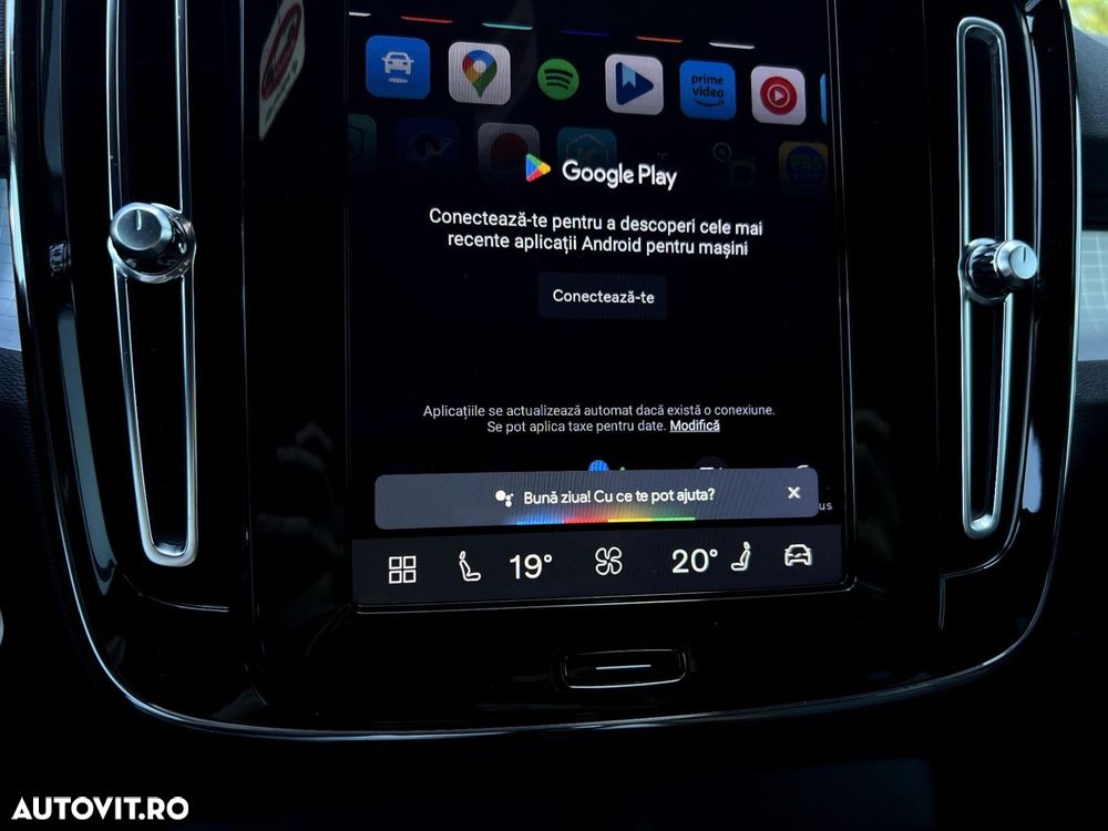 Volvo XC 40 B3 AT FWD MHEV Core - 19