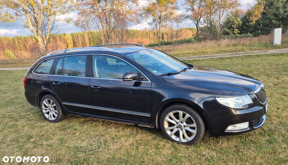 Skoda Superb 2.0 TDI 4x4 DSG Elegance - 9