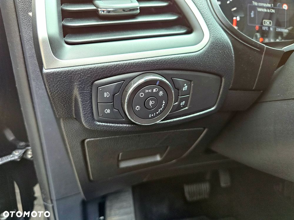Ford Galaxy 2.0 TDCi Titanium PowerShift - 25