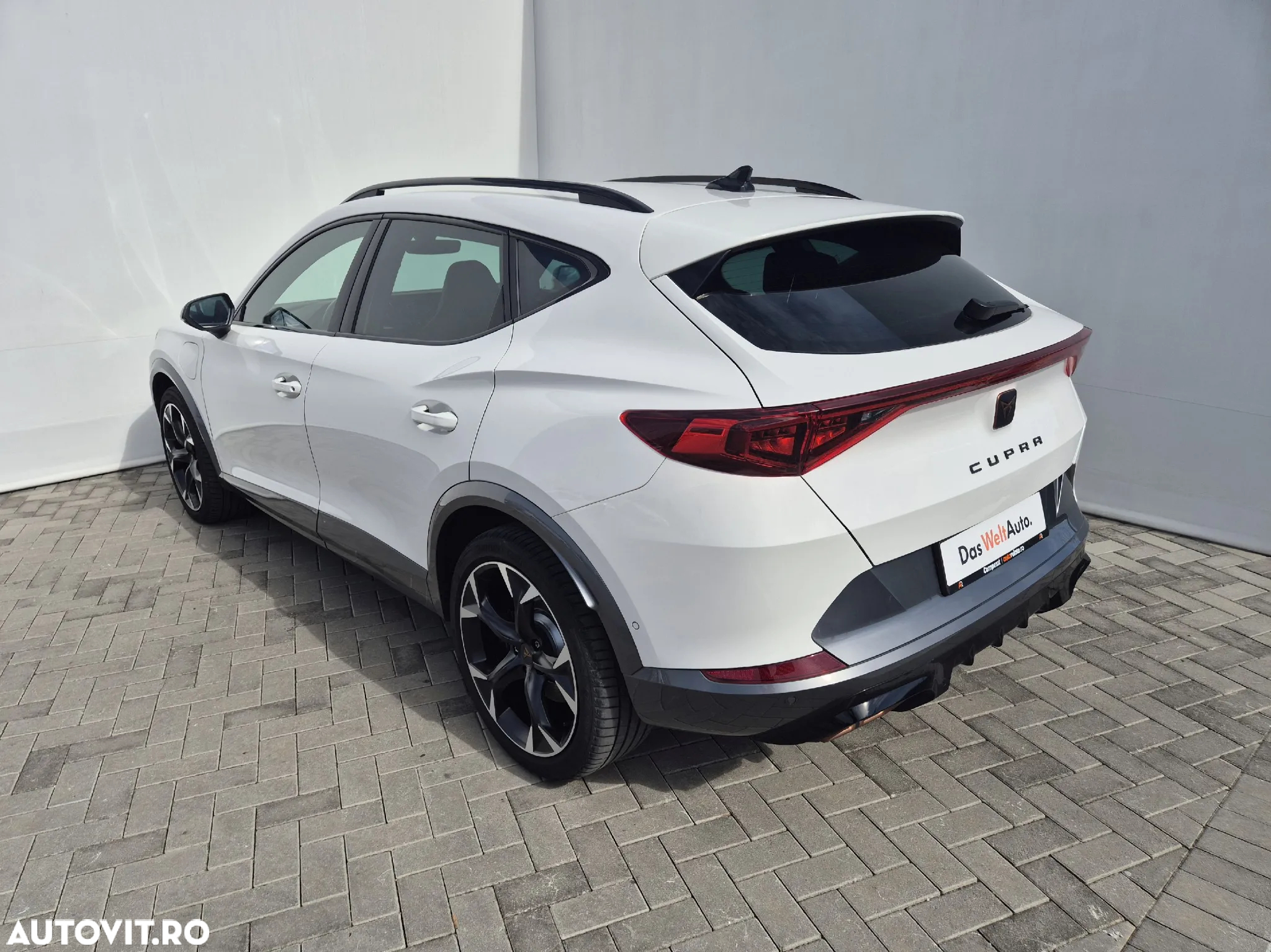 Cupra Formentor VZ 1.4 e-Hybrid DSG - 3