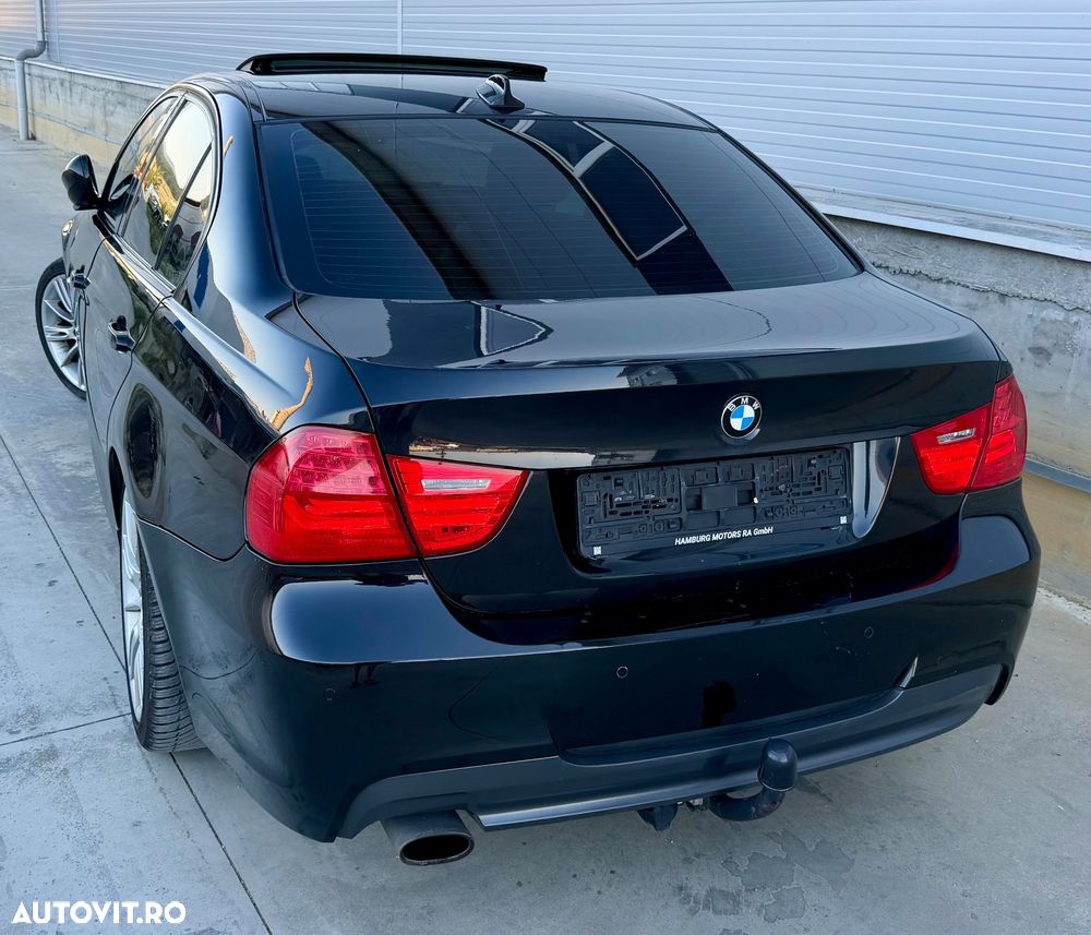 BMW Seria 3 320d Sport Line - 25