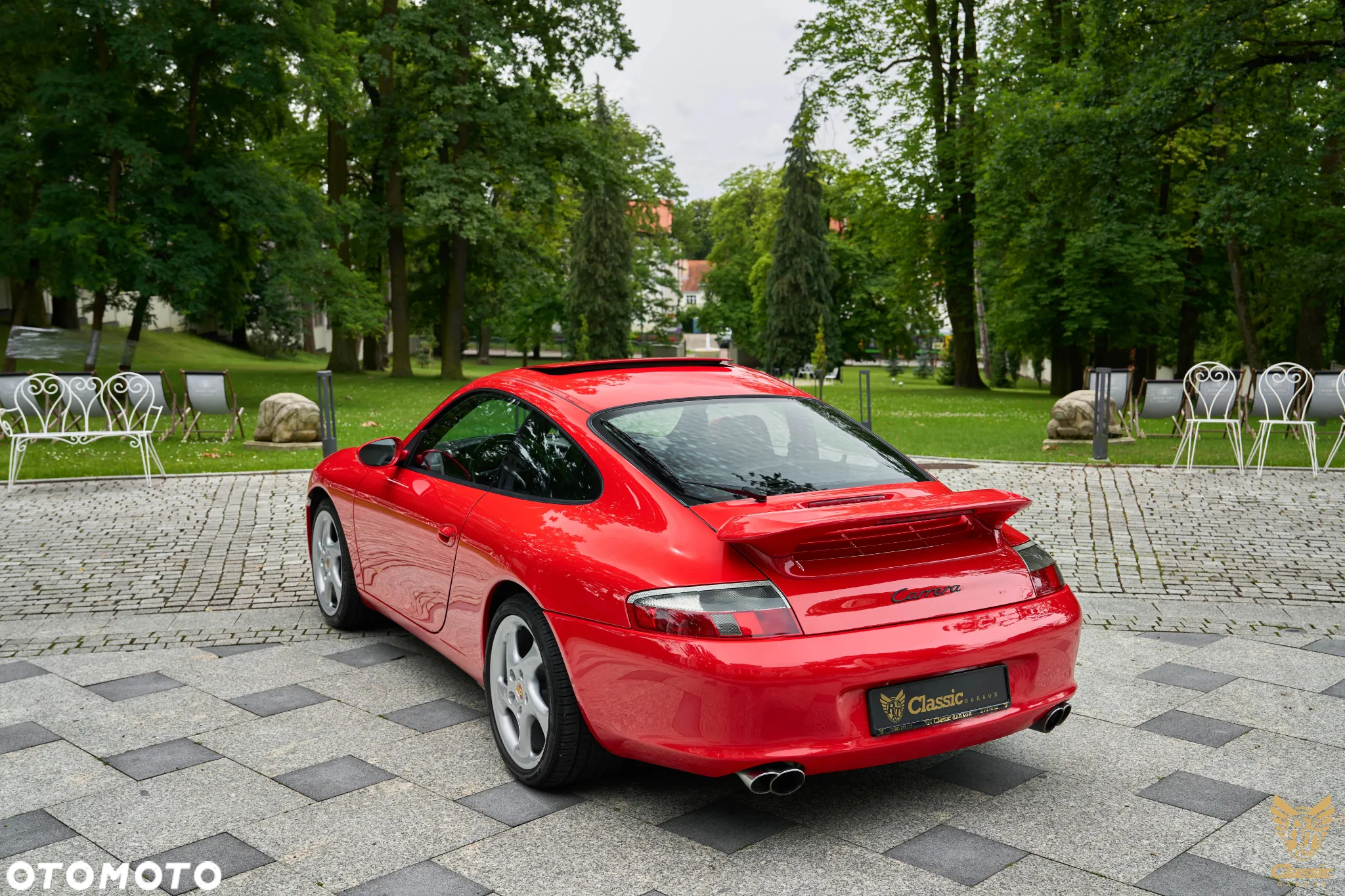 Porsche 911 Carrera - 14