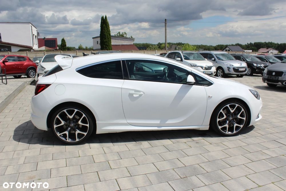 Opel Astra OPC - 10