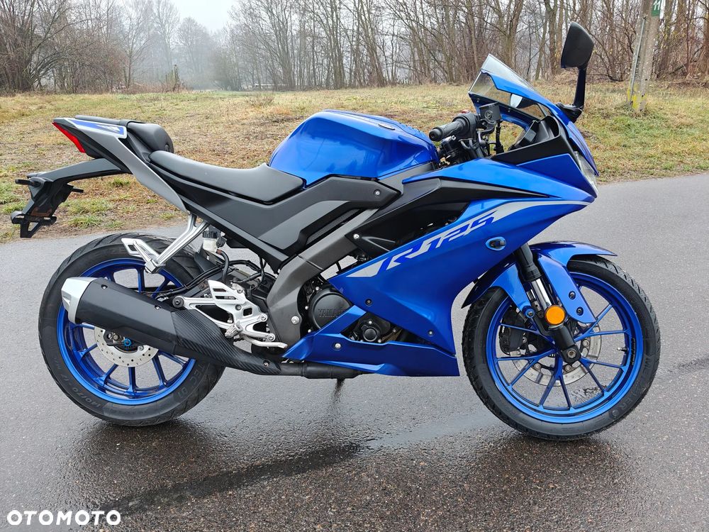 Yamaha YZF - 9
