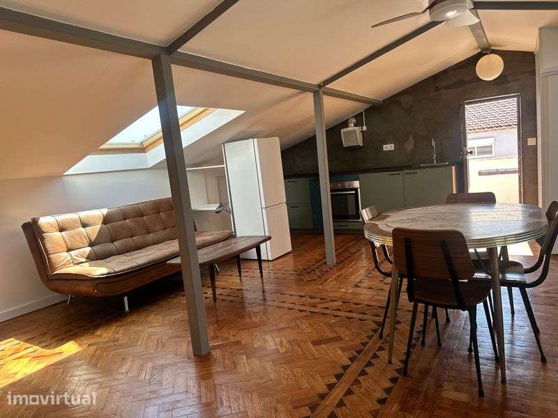 Apartamento T0 Caparica - Grande imagem: 2/5