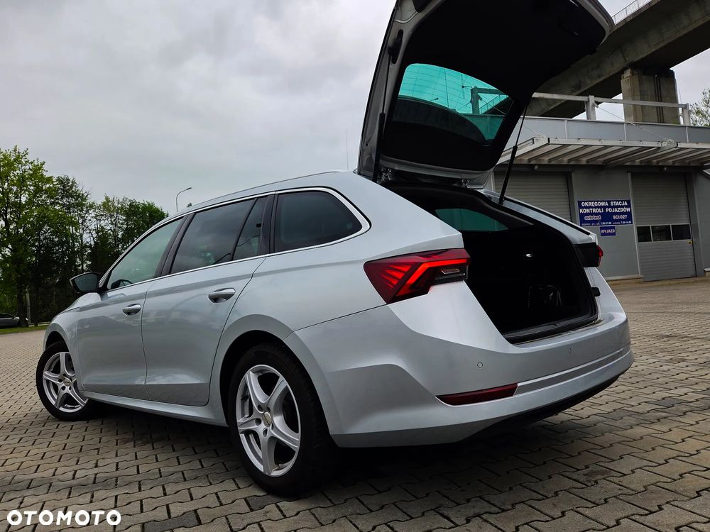 Skoda Octavia 2.0 TSI 4x4 Style DSG - 28