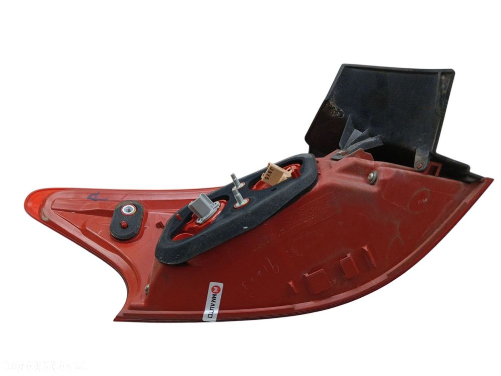 LAMPA PRAWY TYŁ MITSUBISHI LANCER VIII (2007-2015) 1.8 MIVEC 143KM - 5