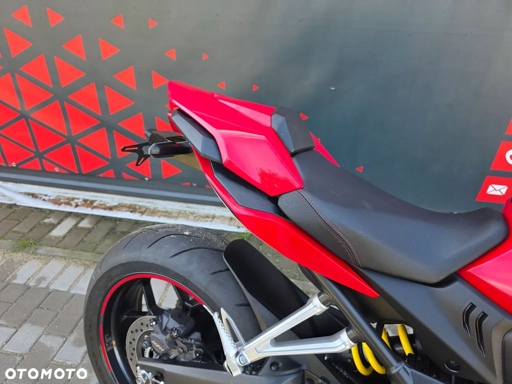 Honda CBR - 22