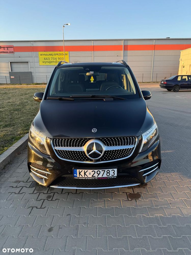 Mercedes-Benz Klasa V 300 d lang 4Matic 9G-TRONIC Avantgarde Edition 2020 - 15
