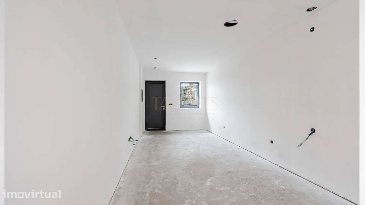 Moradia T1 Geminada com Logradouro em Vila das Aves – 149.000€ - Grande imagem: 4/13