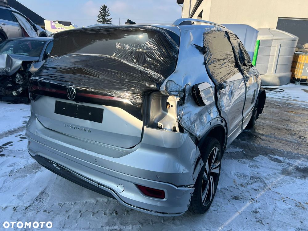 Volkswagen T-Cross - 9