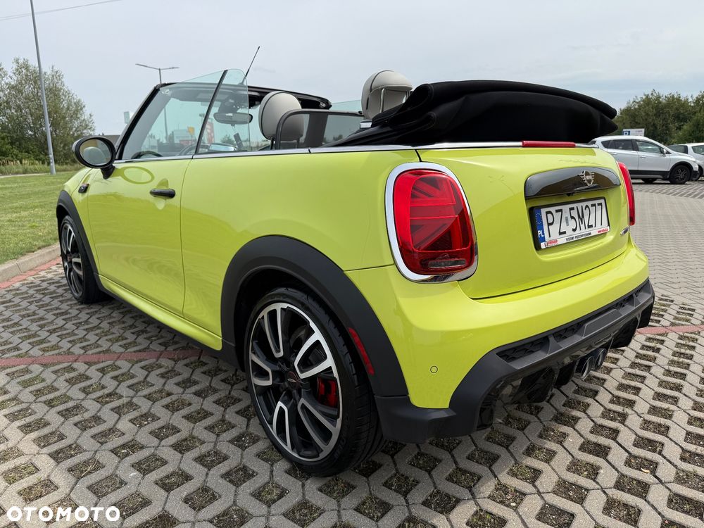 MINI John Cooper Works - 24