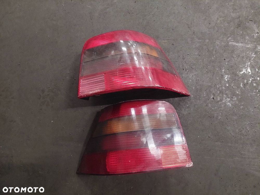 KOMPLETNY TYŁ KLAPA BAGAŻNIKA ZDERZAK LAMPY VOLKSWAGEN GOLF IV HB LA7W - 3