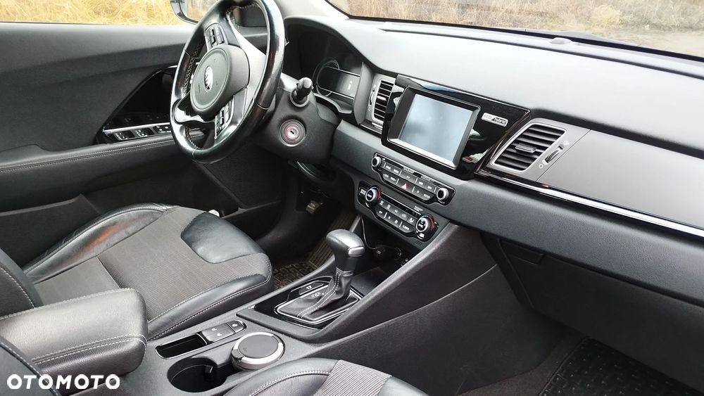 Kia Niro ver-1-6-gdi-hybrid-l - 8