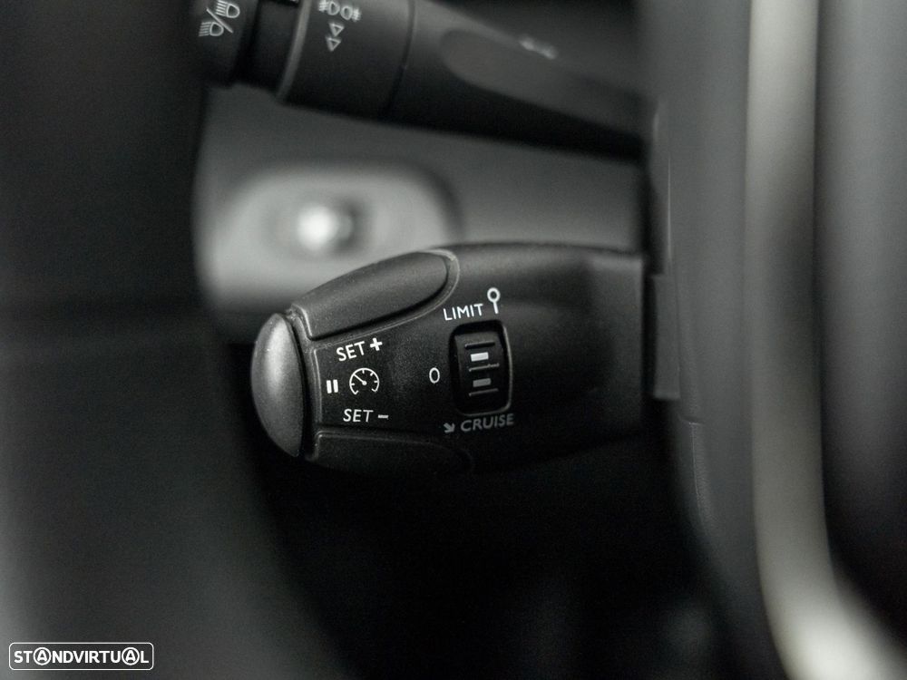 Peugeot Partner 1.5 BlueHDi Premium Standard - 16