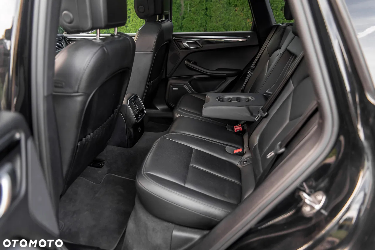 Porsche Macan T PDK - 35