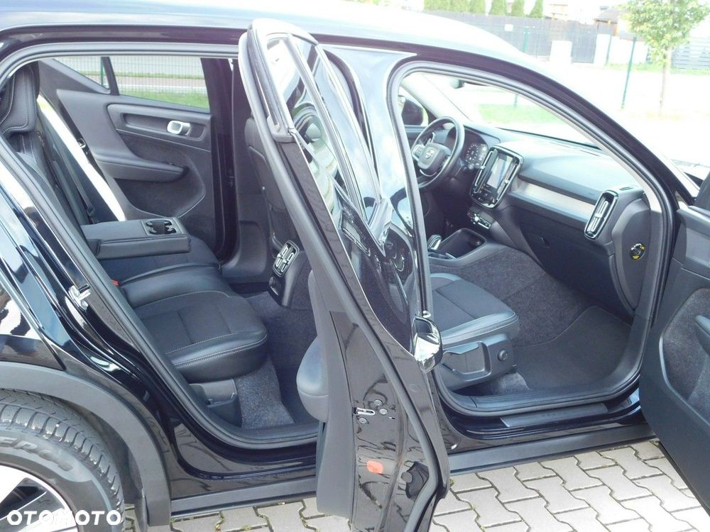 Volvo XC 40 T5 Plug-In Hybrid Momentum Pro - 6