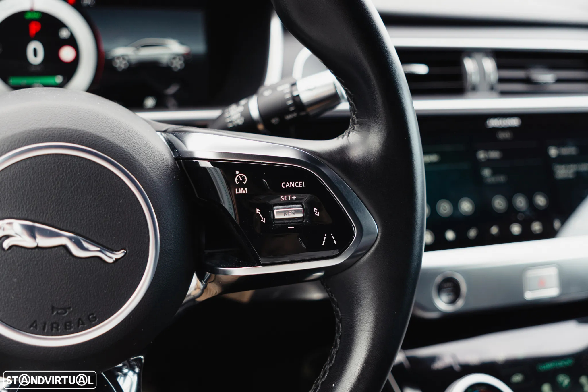 Jaguar I-Pace EV400 AWD R-DYNAMIC SE - 42
