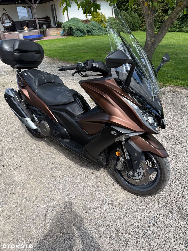 Kymco AK 550 - 8
