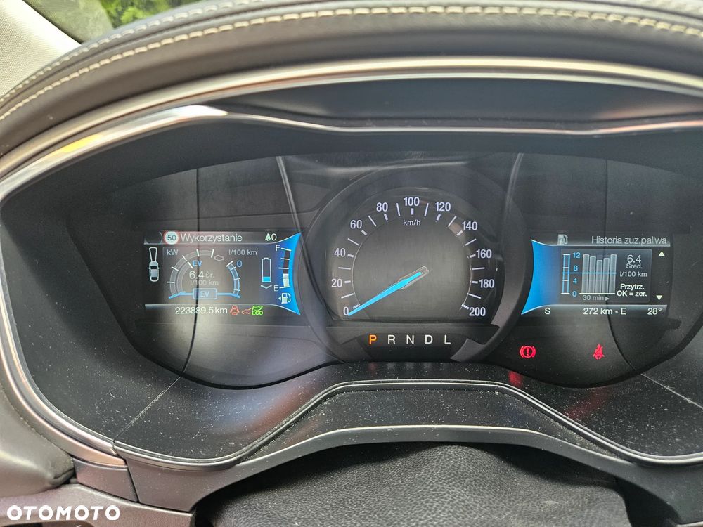 Ford Mondeo - 1