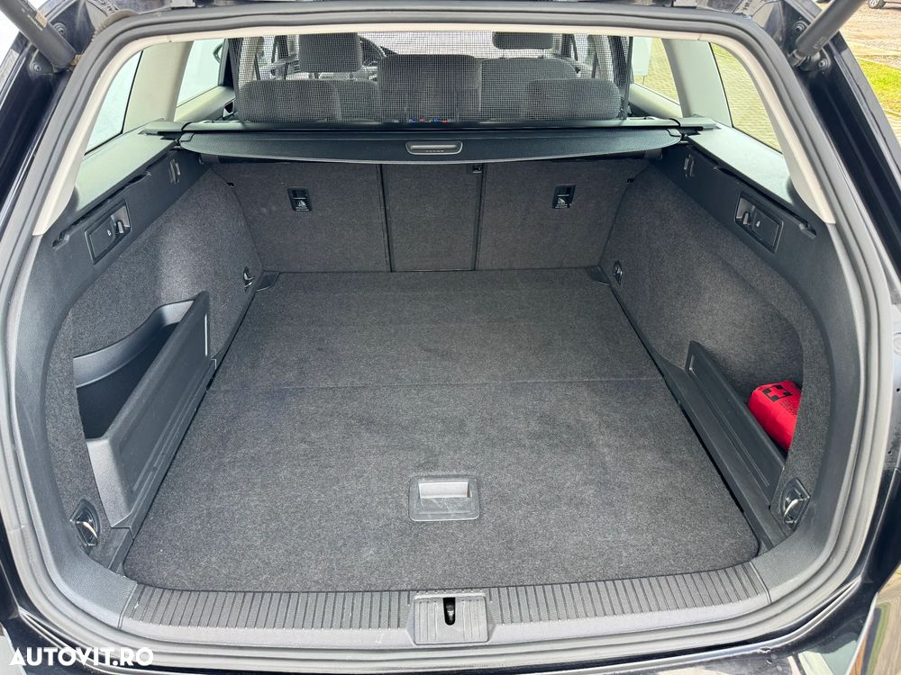 Volkswagen Passat Variant 2.0 TDI SCR Comfortline - 9