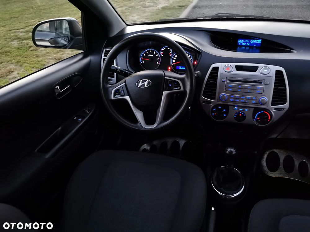 Hyundai i20 1.2 Comfort EU5 - 19