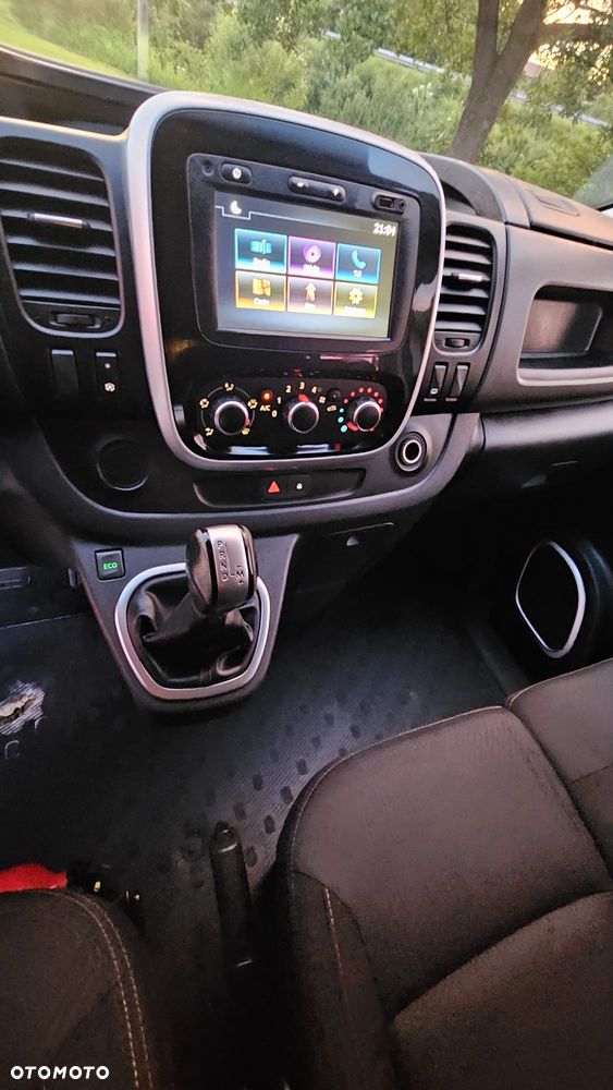 Renault Trafic - 27