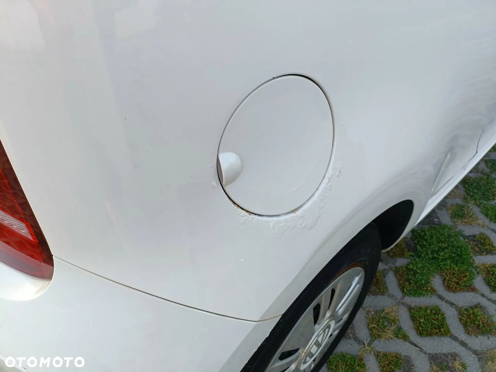 Volkswagen up! - 6