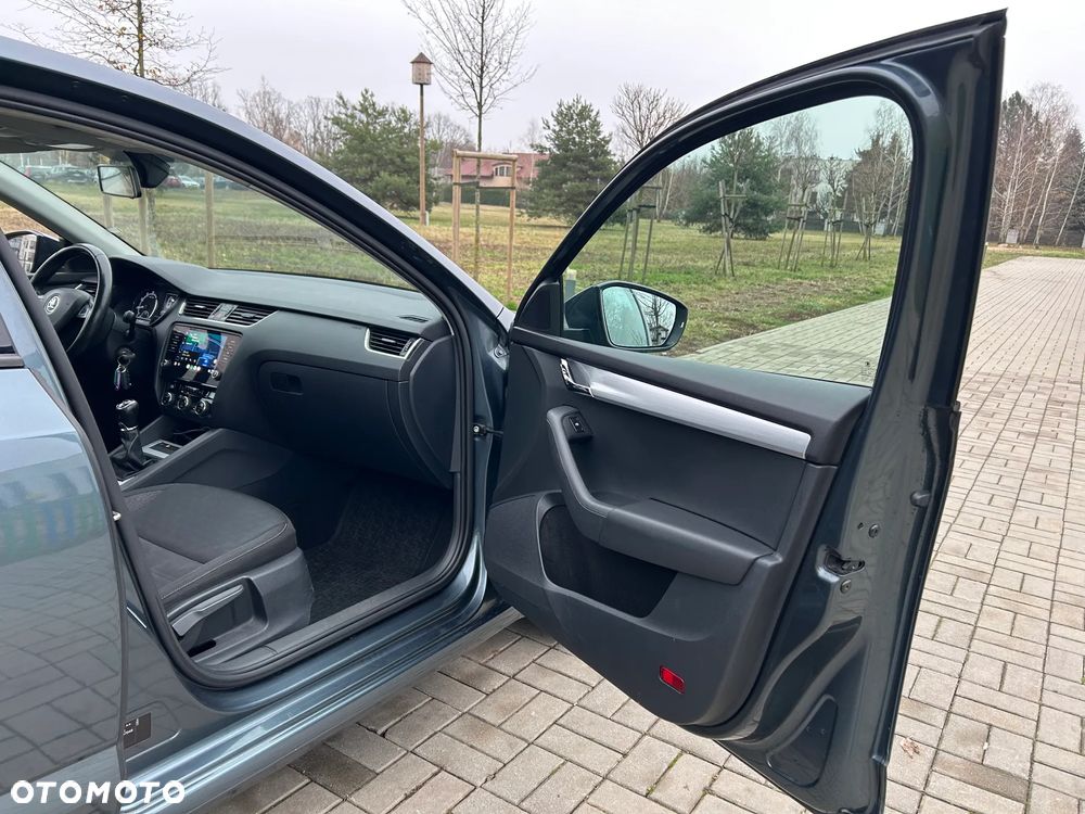 Skoda Octavia 1.4 TSI Ambition - 17