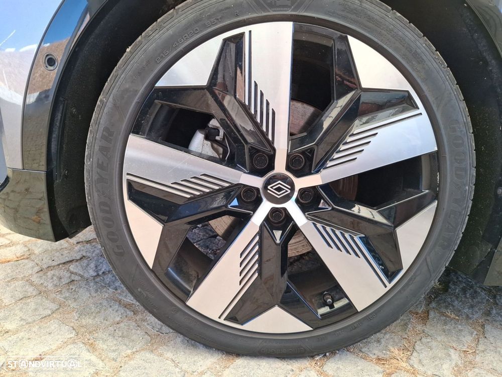 Renault Mégane E-Tech - 27