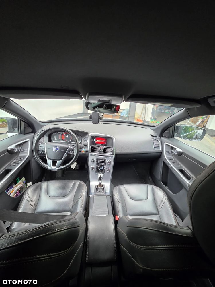 Volvo XC 60 D4 Geartronic Summum - 13