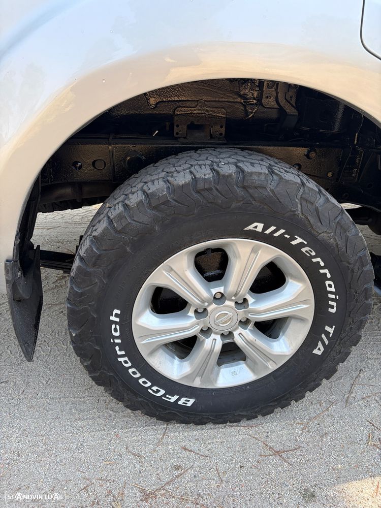 Nissan Navara 2.3 dCi CD 4WD Visia - 11
