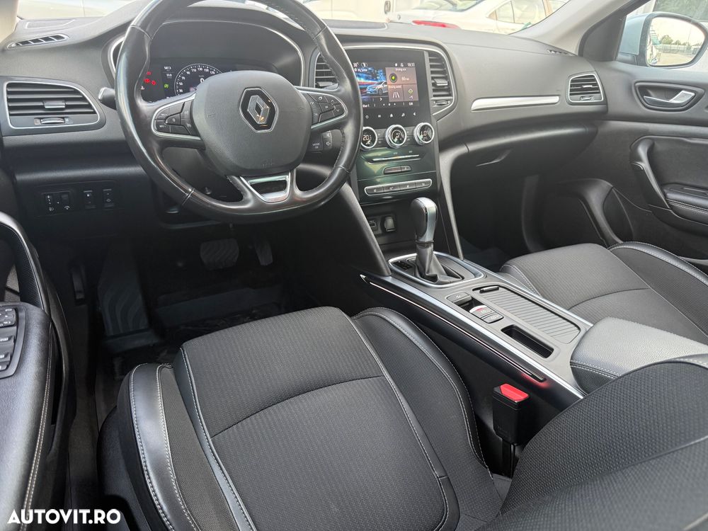 RENAULT Megane 2022 — imagine 21