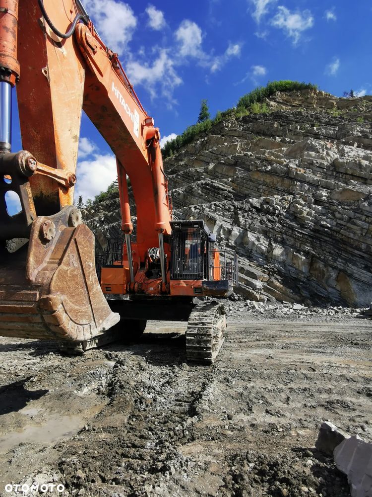 Hitachi ZX1200 - 39