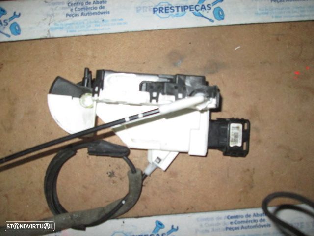 Fecho PSA 828406 PEUGEOT PARTNER 2014 FE ELETRICO PEUGEOT PARTNER 2 BREAK B9 FASE 3 2016 1.6HDI 100CV 4P CINZA ACASTANHADO 6 PINOS - 1