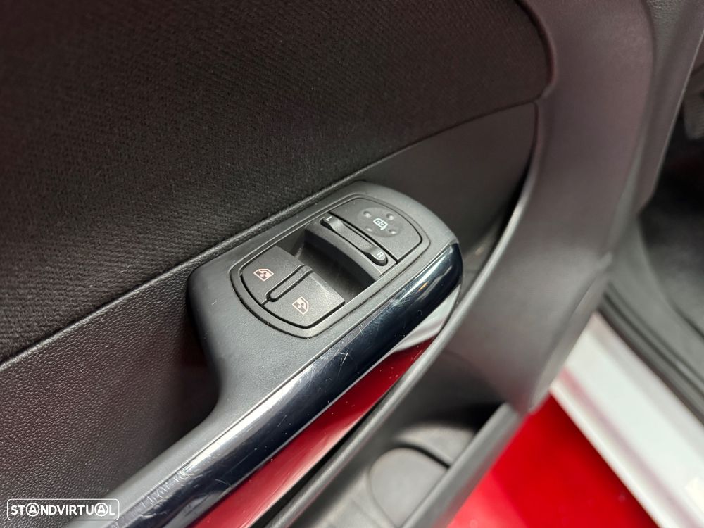 Opel Corsa 1.3 CDTI - 17