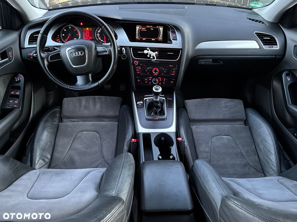 Audi A4 Avant 2.0 TDI Limited Edition - 35