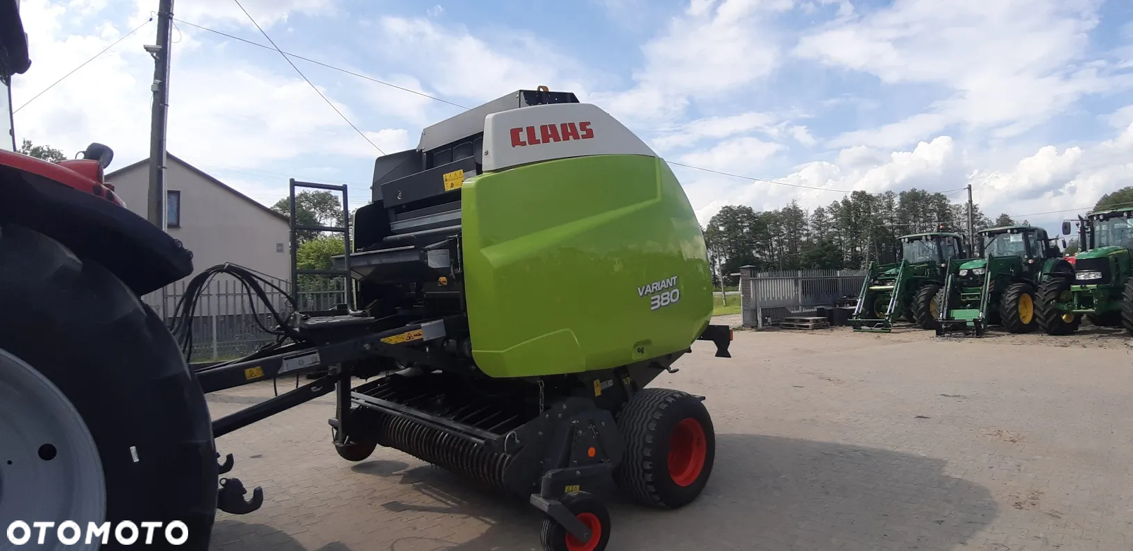 Claas Variant 380 - 6