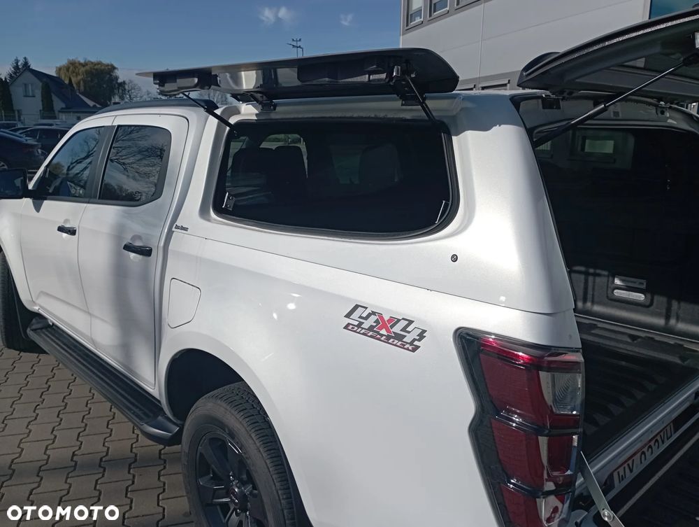 Isuzu D-Max 1.9 DC LSE - 15