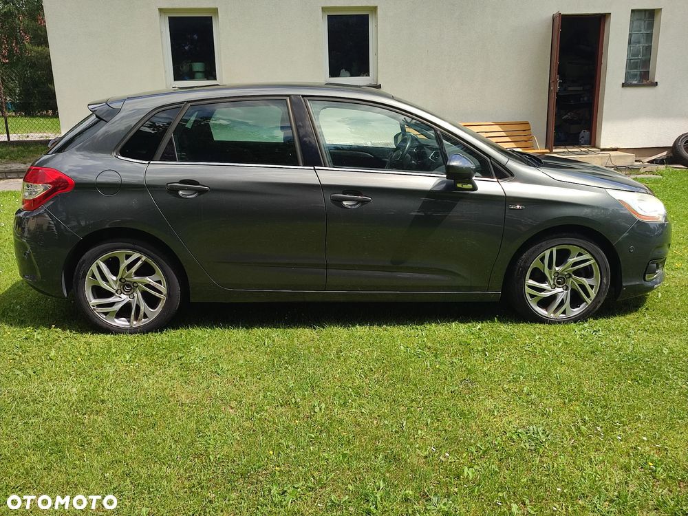 Citroën C4 2.0 HDi Exclusive - 2