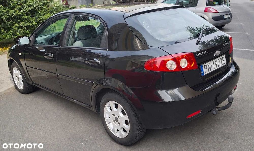 Chevrolet Lacetti - 4