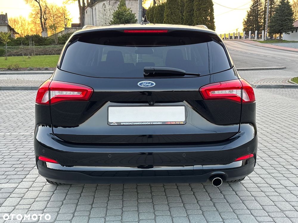 Ford Focus 2.0 EcoBlue Titanium - 25