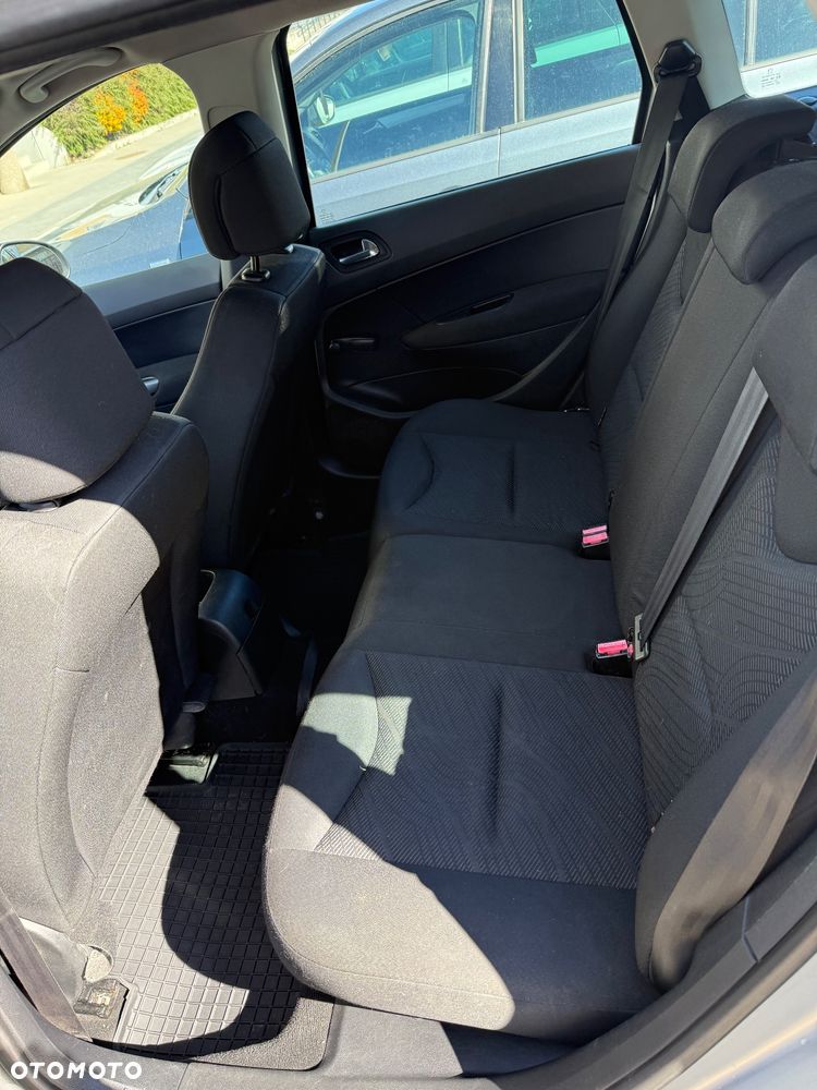 Peugeot 308 1.6 HDi Trendy - 6