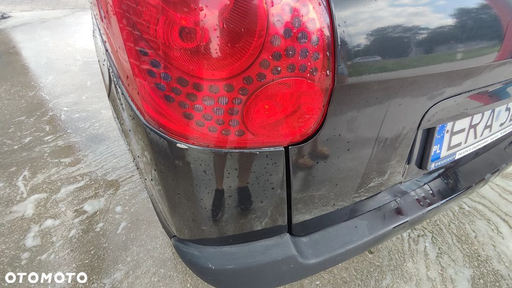 Peugeot 207 1.6 HDi Sporty - 31