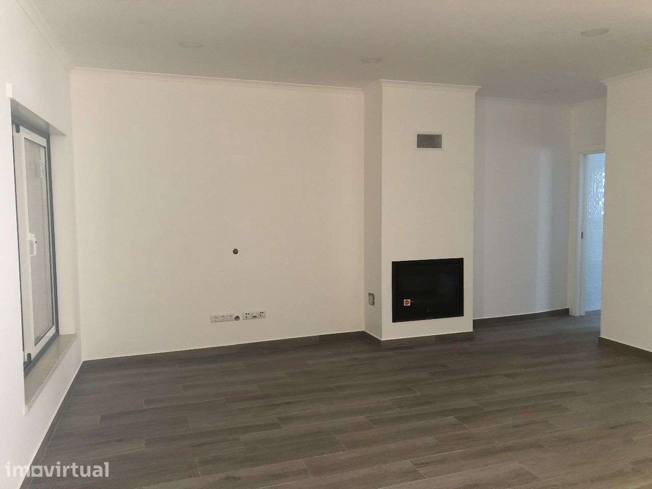 Moradia T3 Geminada com 3 casas de banho - Grande imagem: 2/15