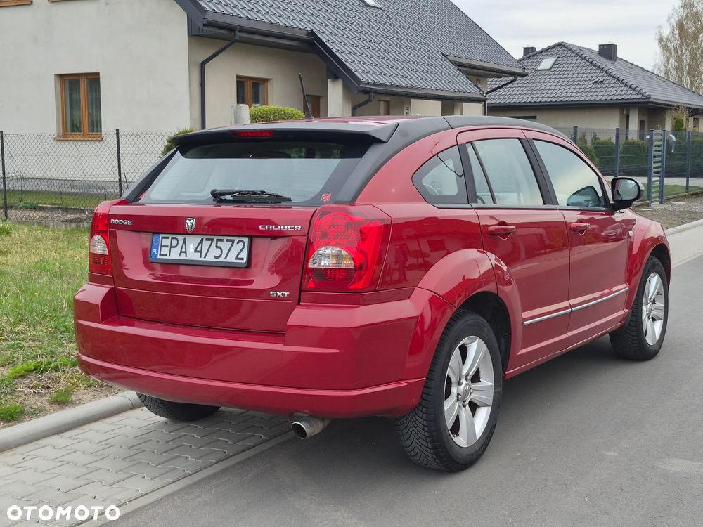 Dodge Caliber 2.0 SXT - 4
