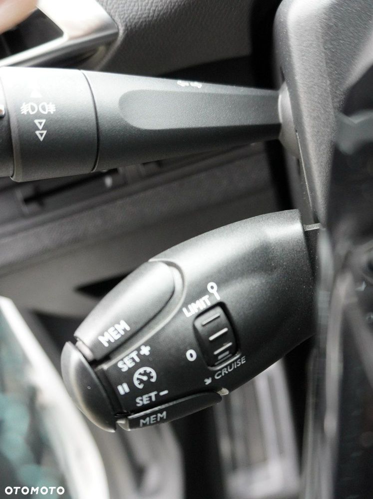 Peugeot 5008 PureTech 130 Crossway - 16